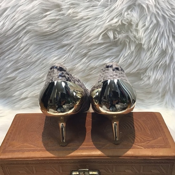 Enzo Angiolini Casiano faux snakeskin/gold Toes/Heels kitten heel size 10 - Picture 5 of 11
